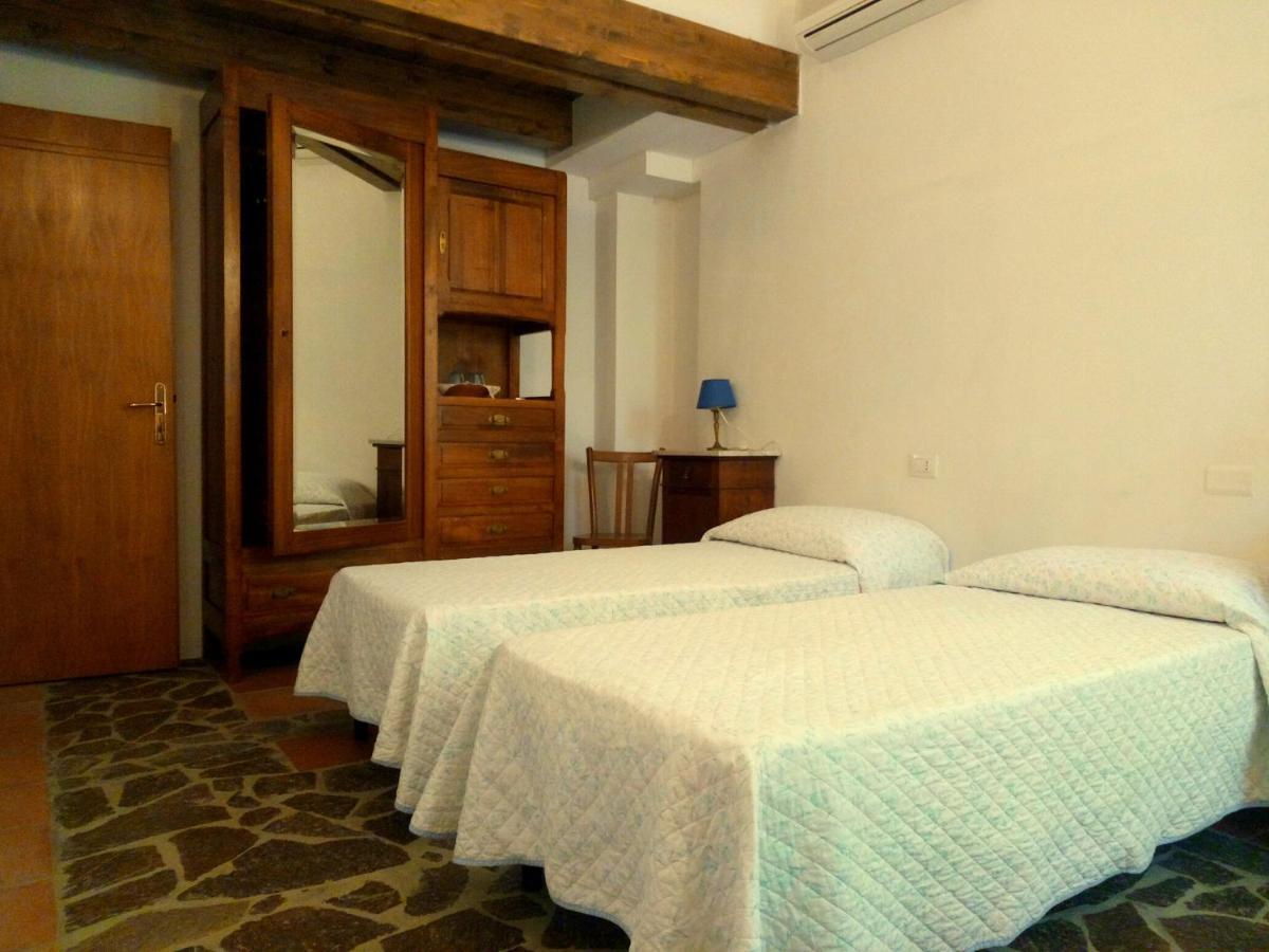 Lierus B&B Gonnosfanàdiga Εξωτερικό φωτογραφία